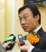  谭俊荣回应重啓东望洋斜巷楼宇项目  - 新闻局